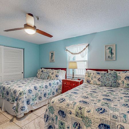 Sea Breeze 608 Lägenhet St. Pete Beach Exteriör bild