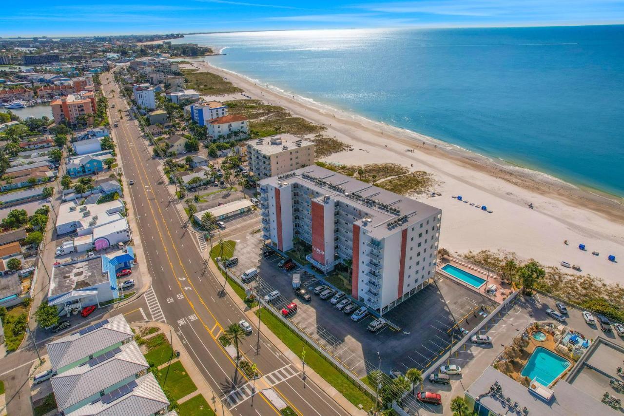 Sea Breeze 608 Lägenhet St. Pete Beach Exteriör bild