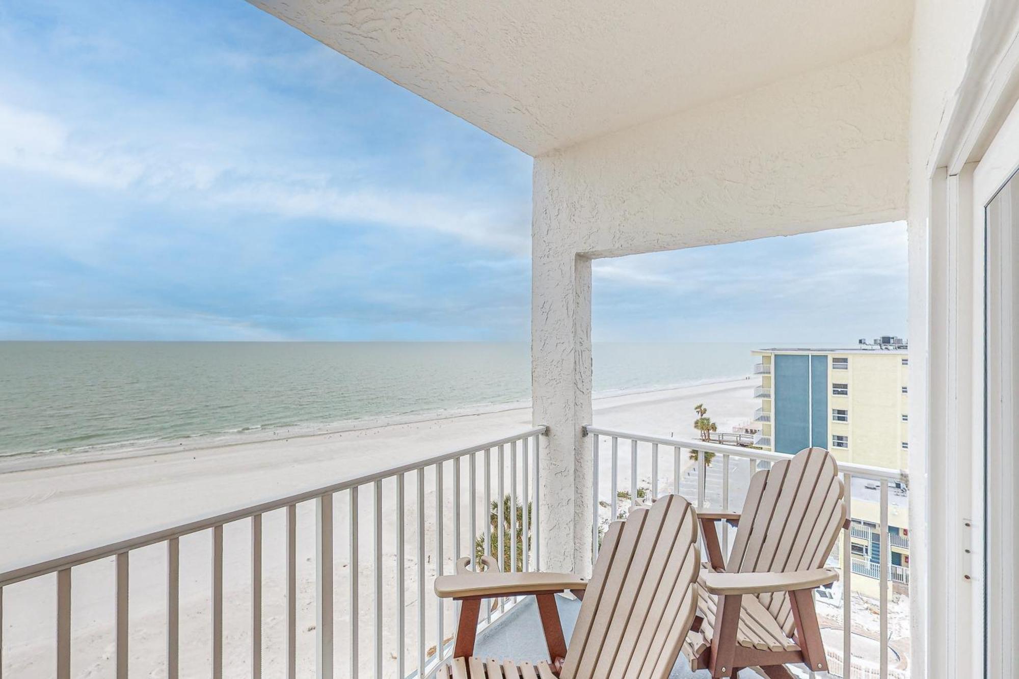 Sea Breeze 608 Lägenhet St. Pete Beach Exteriör bild